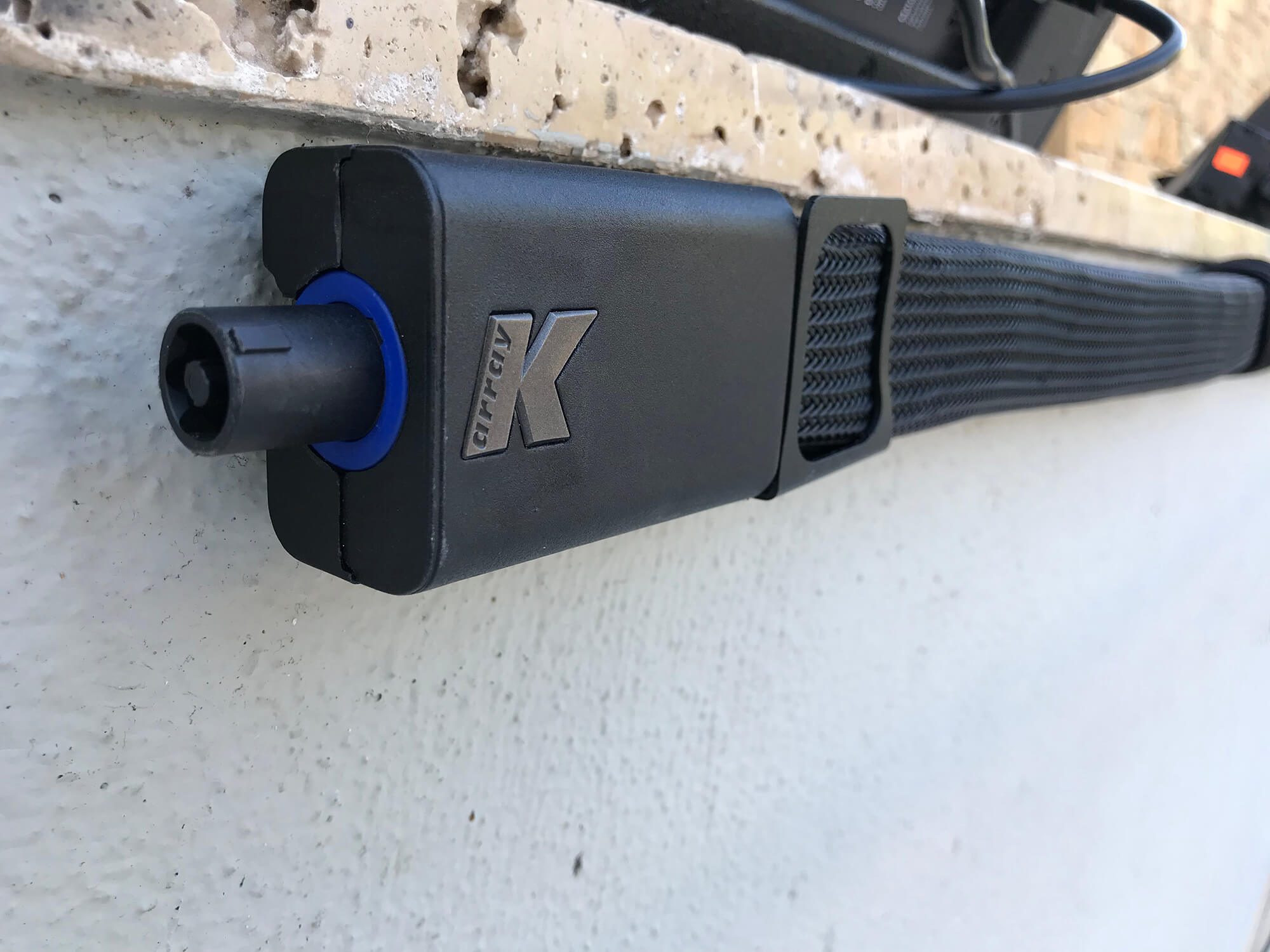 Nueve virtudes que debes saber sobre Anakonda, la bocina flexible de K-Array