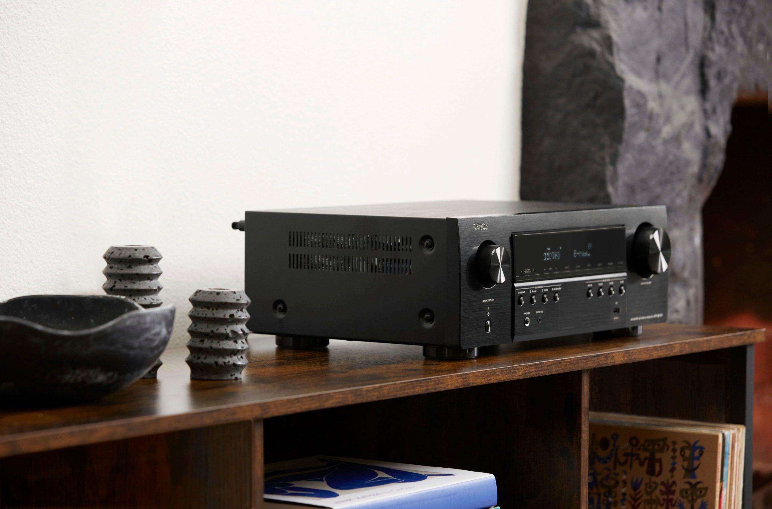 Denon AVR-S670H: cine en casa 4K y sonido envolvente accesible